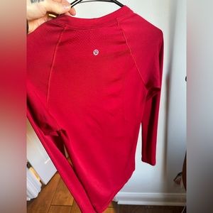Lululemon Swiftly Tech Long Sleeve Shirt 2.0